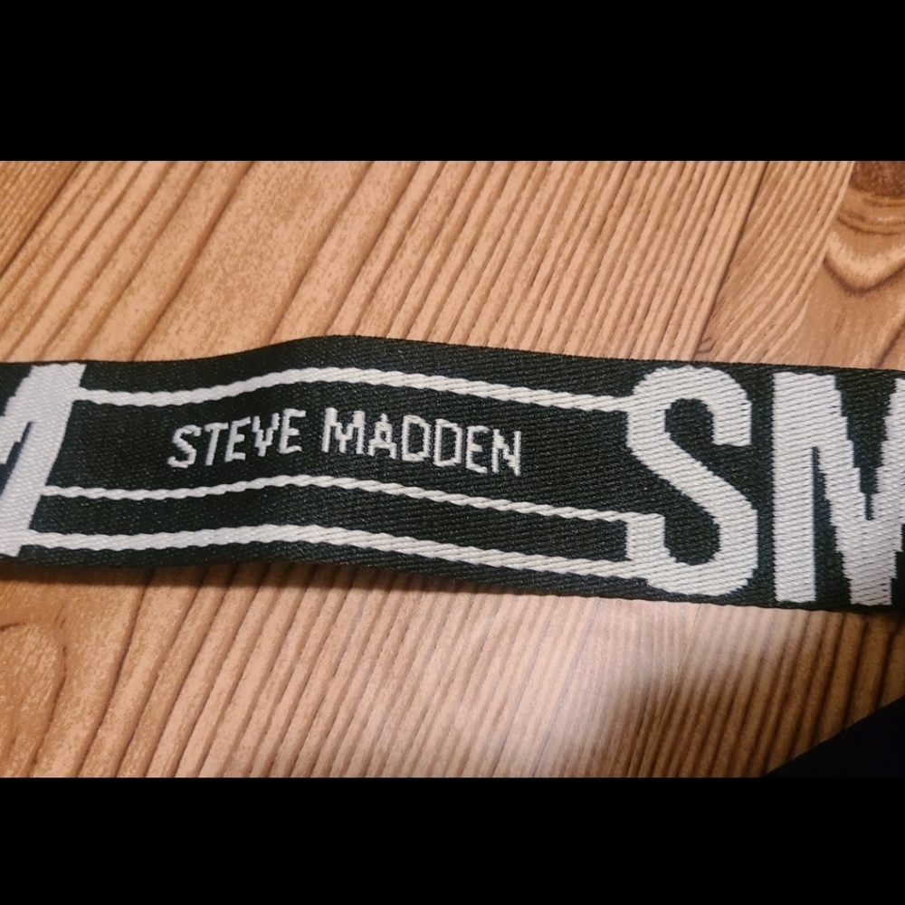 Steve Madden Crossbody Bag Tik Tok - Picture 4 of 8